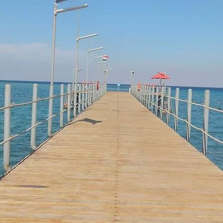 Chalet Porto South Beach - Beach Front Sea View Айн-Сохна Екстер'єр фото