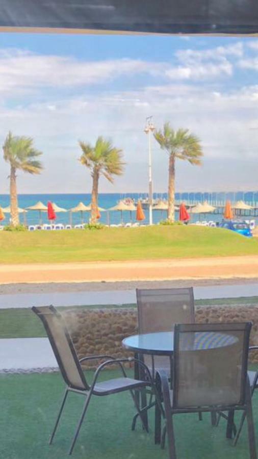 Chalet Porto South Beach - Beach Front Sea View Айн-Сохна Екстер'єр фото